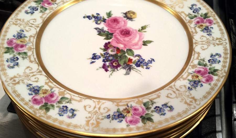 GUE792 Dinner Plate by WM Guerin-1
