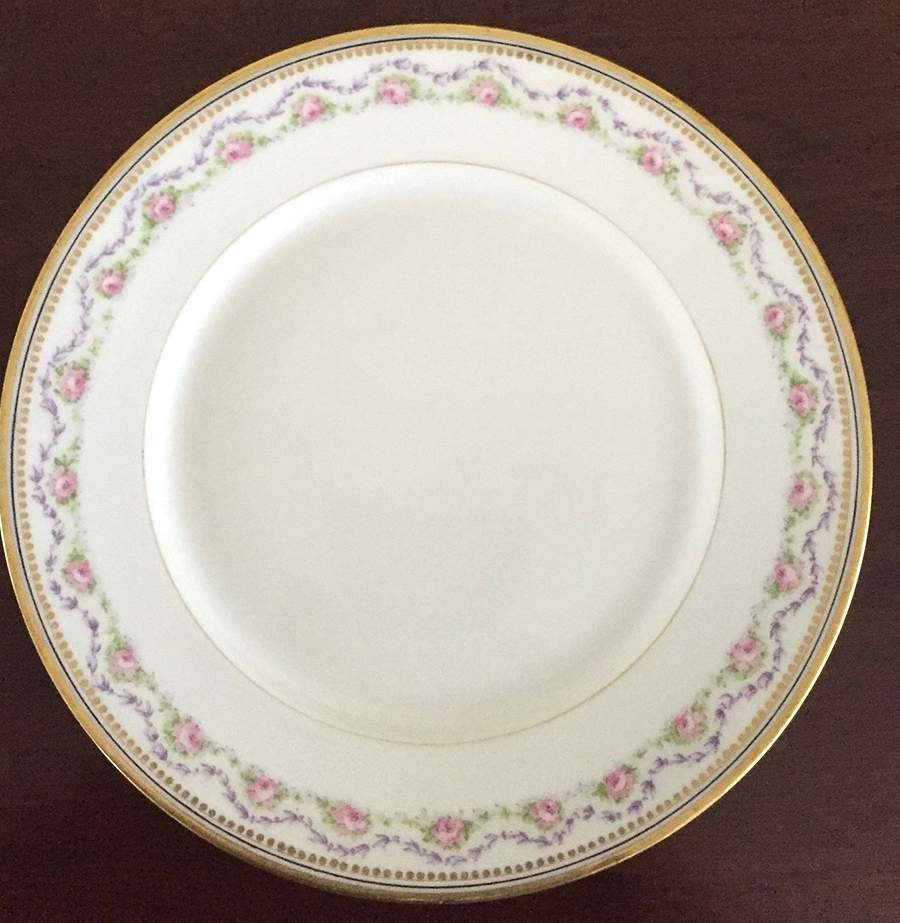 GUE794 Dinner Plate by WM Guerin-1