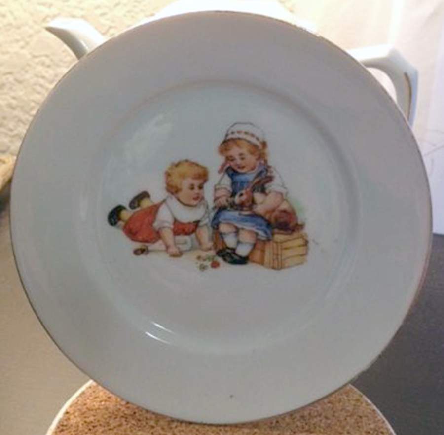 GMY371 Child's Plate by Germany-1