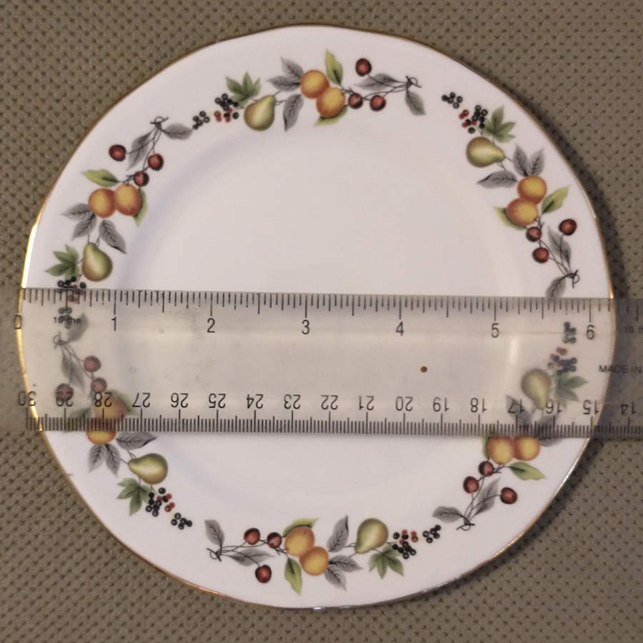 GAU14 Bread & Butter Plate by Gainsborough-1