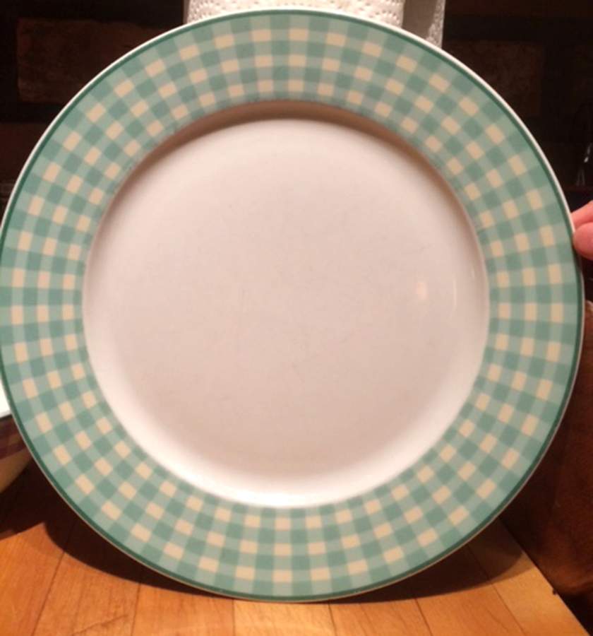 GDE1 Dinner Plate by Guy Degrenne-1