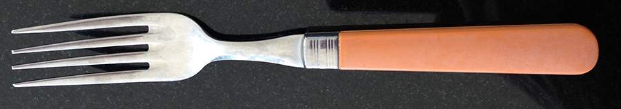 GDE1 Dinner Fork (7 1/2" or Larger) by Guy Degrenne-1