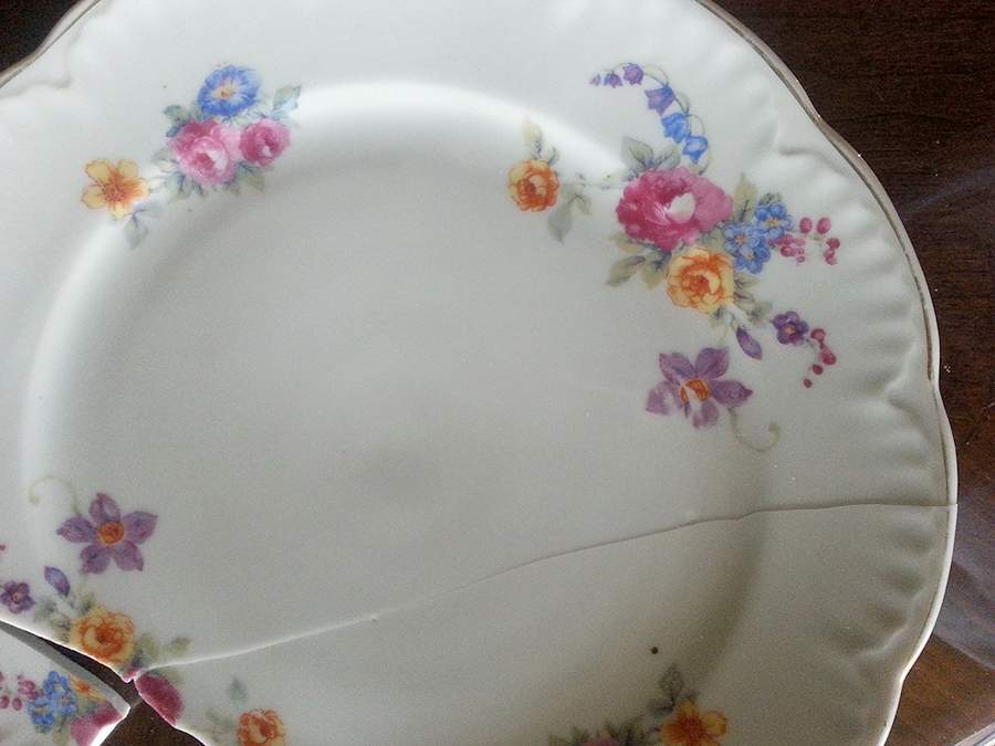 GCA29 Salad Plate by Gold Castle-1
