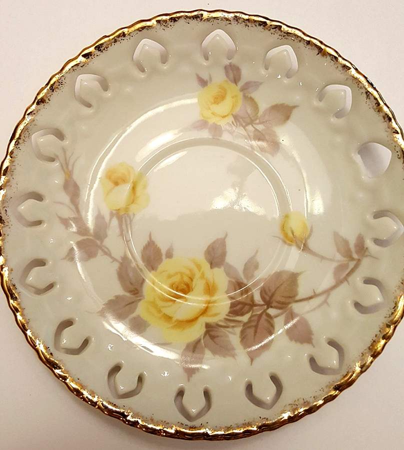 GRT10 Saucer by Grantcrest-1