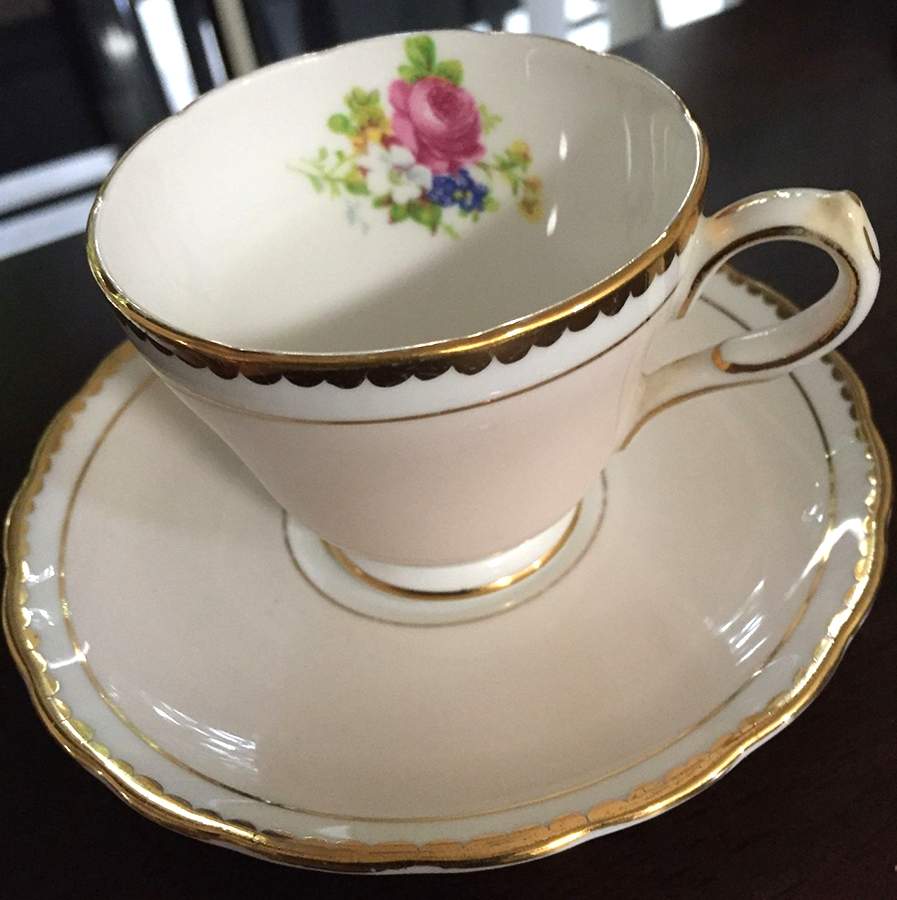 9989 Footed Cup & Saucer Set by Grosvenor-1