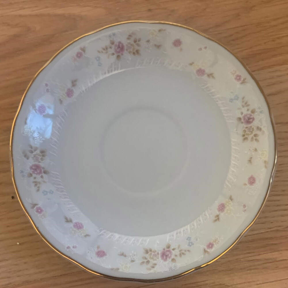 GID431 Saucer by Gibson Designs-1