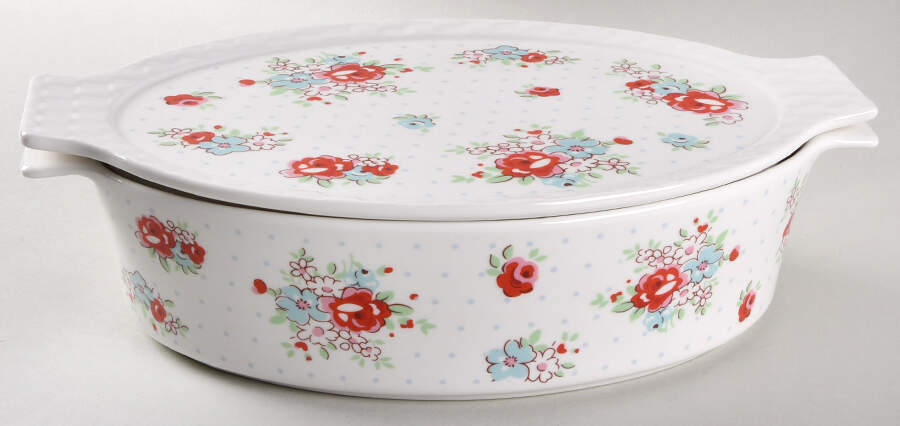 Katie Rose Oval Baker with Lid by Grace's Teaware-1