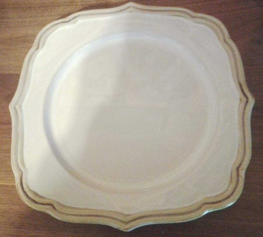GID435 Dinner Plate by Gibson Designs-1