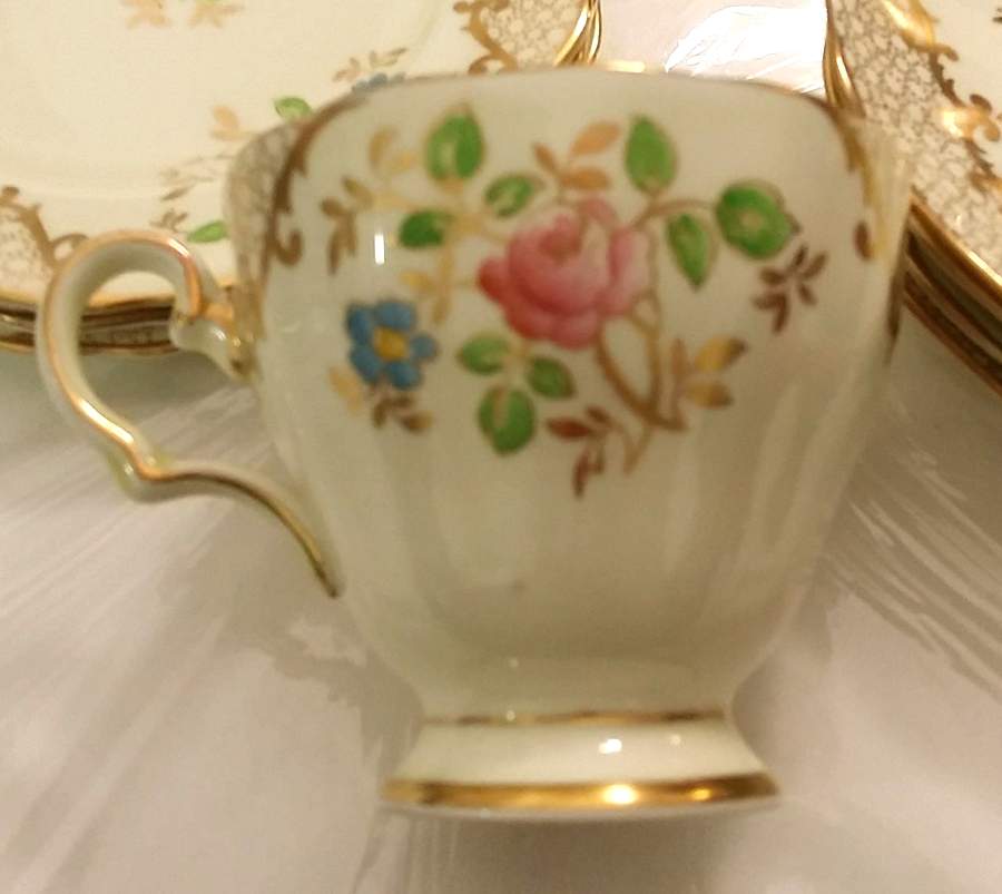 Wilton Footed Cup by Grosvenor-1