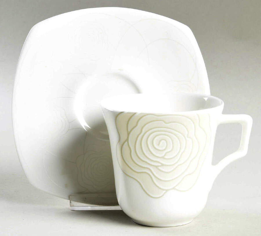 Roses Sirio Flat Cup & Saucer Set by Ginori 1735-1