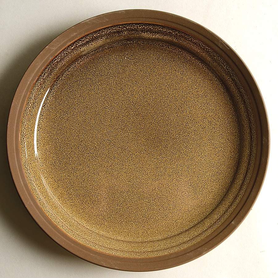 Brynn Amber Dinner Plate by Gibson Designs-1
