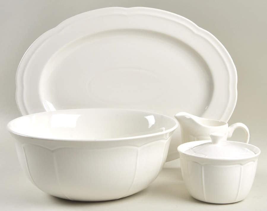 Paton 5 Piece Hostess Set by Gibson Designs-1
