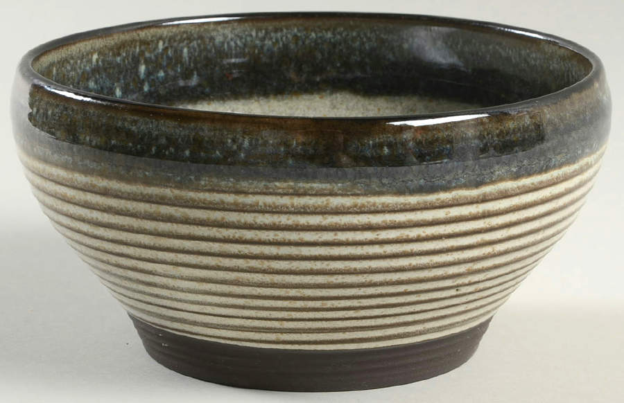 Meridian Groove Soup/Cereal Bowl by Gibson Designs-1