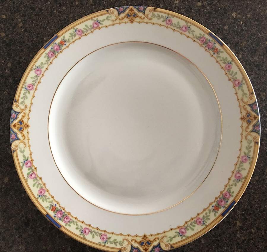GEI14 Dinner Plate by Gebruder Benedikt-1