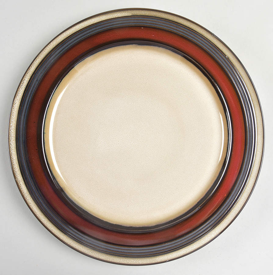 Everston Red Dinner Plate by Gibson Designs-1