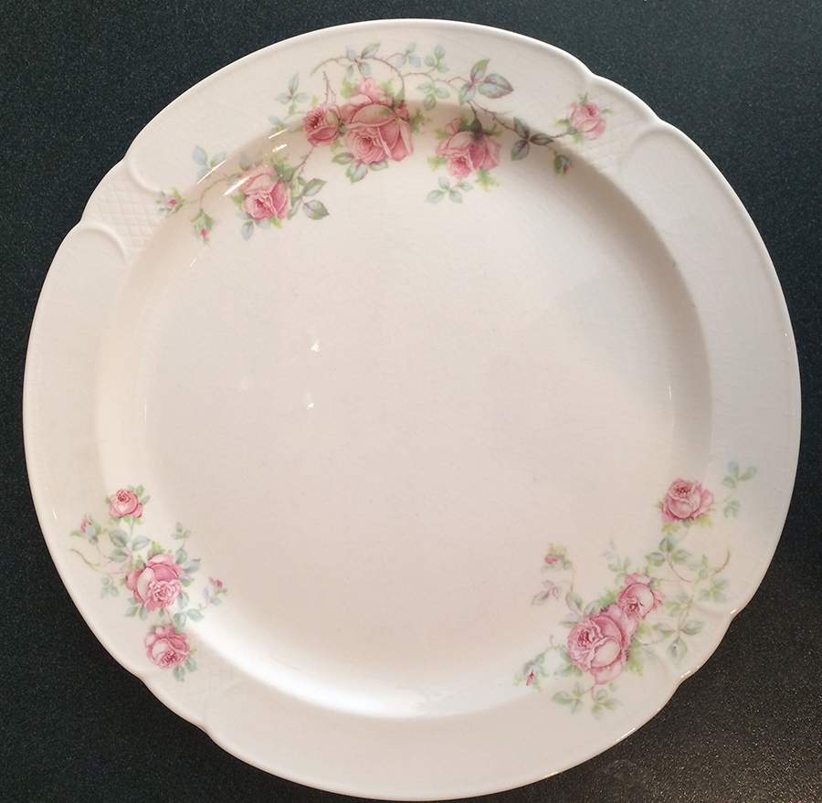 GEO618 Dinner Plate by WS George-1