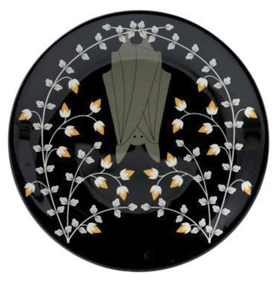 Le Secret Canape Plate by Faiencerie De Gien-1