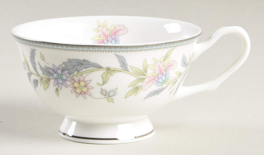 Lotus Garden Footed Cup by Grace's Teaware-1