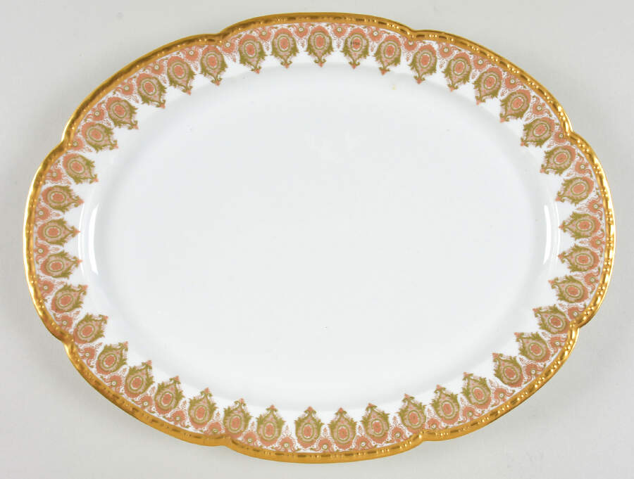 GUE828 13" Oval Serving Platter by WM Guerin-1