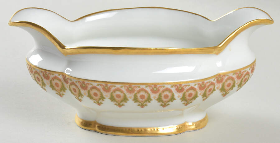 GUE828 Gravy Boat by WM Guerin-1