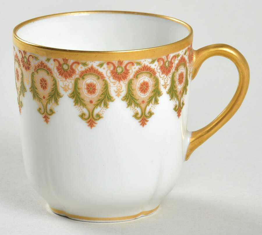 GUE828 Flat Demitasse Cup by WM Guerin-1