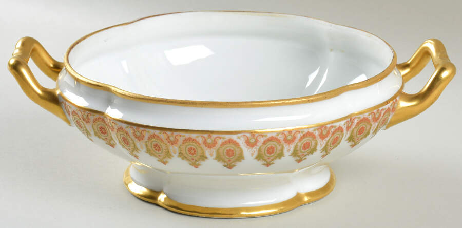 GUE828 Round Vegetable No Lid by WM Guerin-1