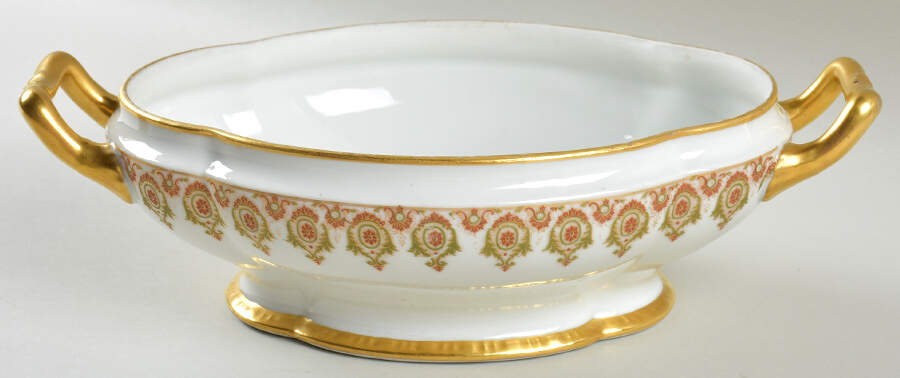 GUE828 Oval Vegetable No Lid by WM Guerin-1