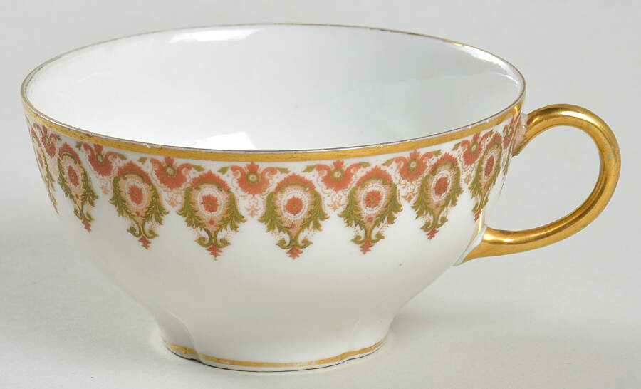 GUE828 Flat Cup by WM Guerin-1