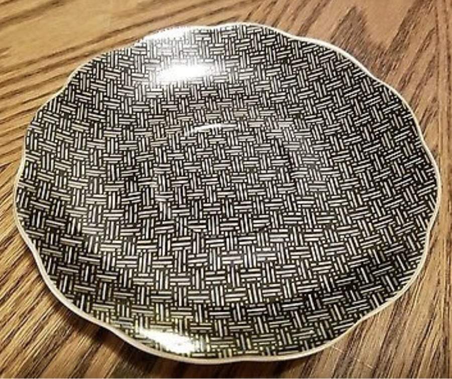 Weave Black and Gold Saucer by Grace's Teaware-1