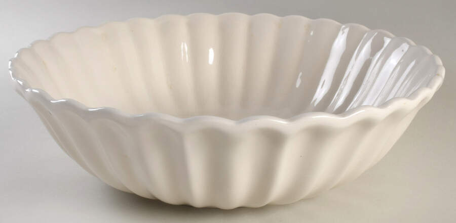 Crown 14" Pasta Serving Bowl by Gibson Designs-1