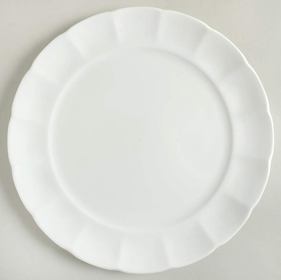 Manor Dinner Plate by Gorham-1