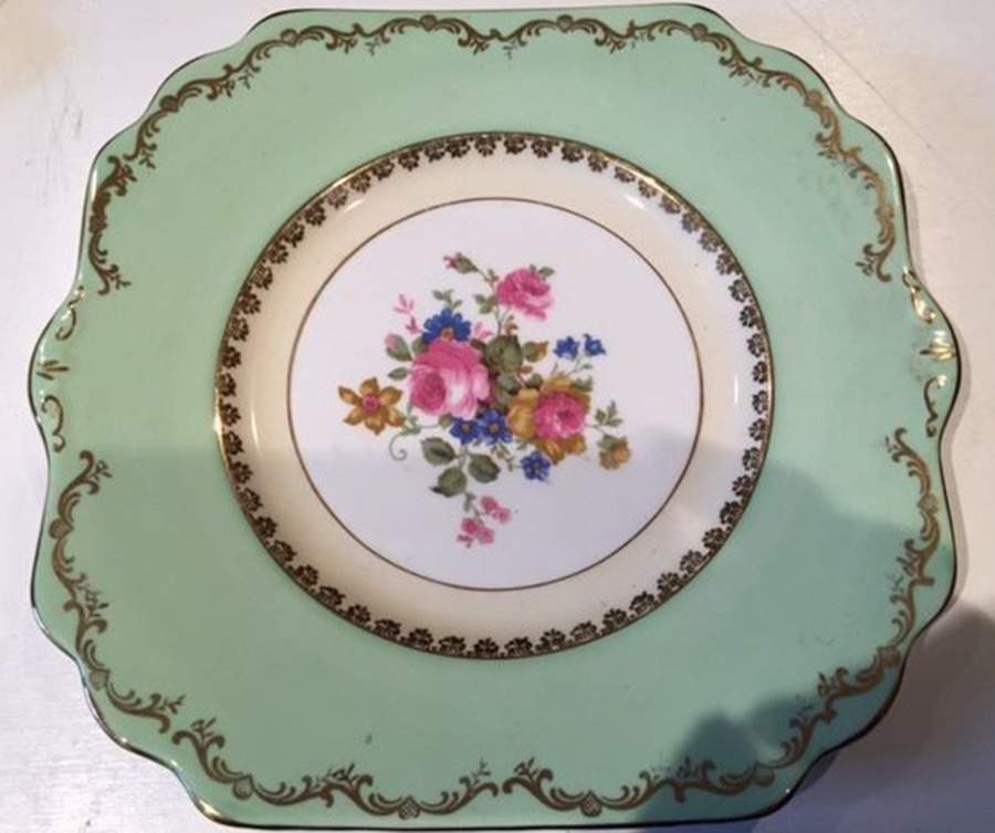 5983 Handled Cake Plate by Gladstone-1