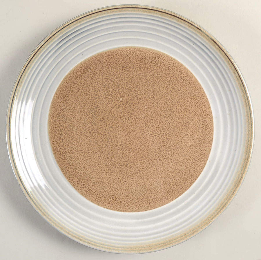 Sunbreeze Amber Dinner Plate by Gibson Designs-1
