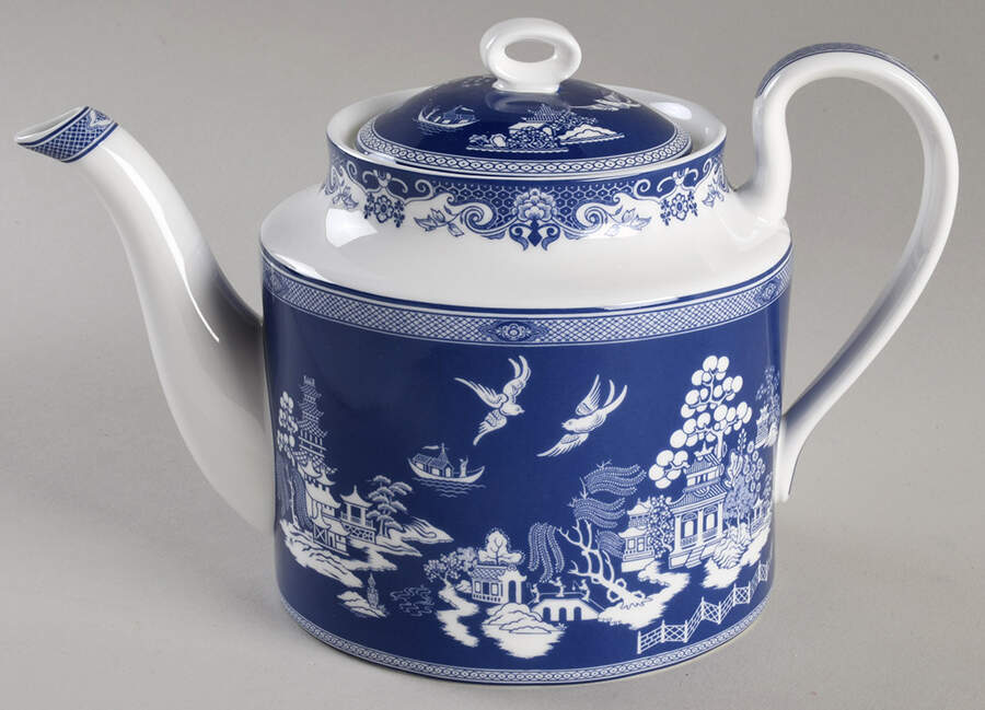 Blue Willow Teapot & Lid by Grace's Teaware-1