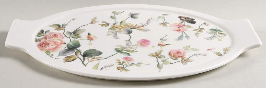 Magnolia Oval Baker with Lid, No Lid by Grace's Teaware-1