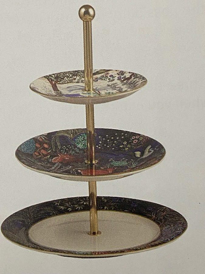 Le Jardin du Palais, The Palace Garden 3-Tiered Serving Tray (DP, SP, BB) by Faiencerie De Gien-1