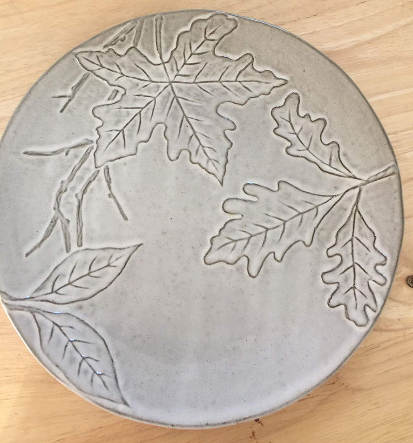 GID504 Dinner Plate by Gibson Designs-1