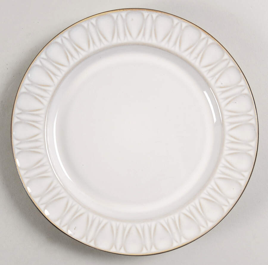 Golden Halo Salad/Dessert Plate by Gibson Designs-1