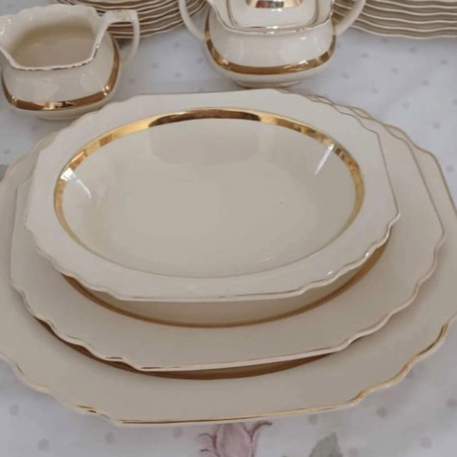GEO625 13" Oval Serving Platter by WS George-1