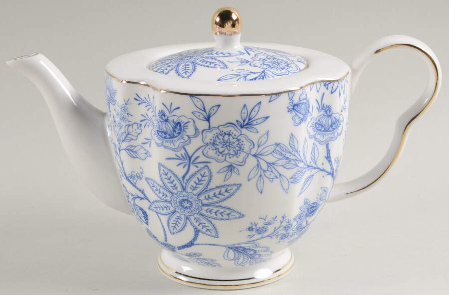 Blue Vine Teapot & Lid by Grace's Teaware-1