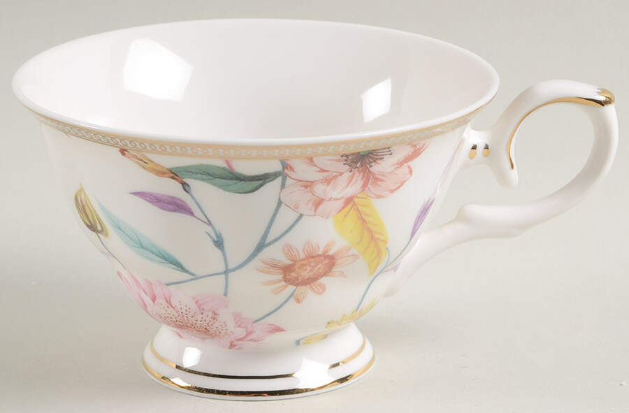 Daisy and Bird Footed Cup by Grace's Teaware-1