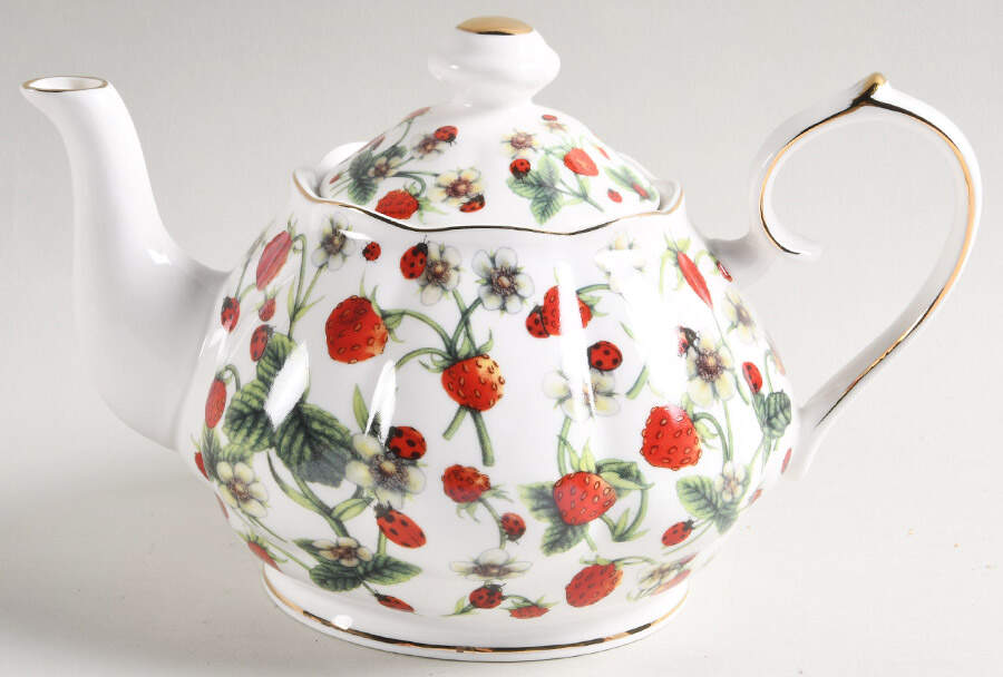 Strawberry Vine Teapot & Lid by Grace's Teaware-1
