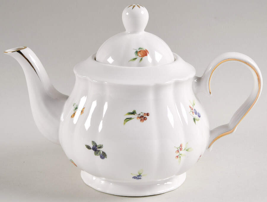 Scatter Floral (2023) Teapot & Lid by Grace's Teaware-1