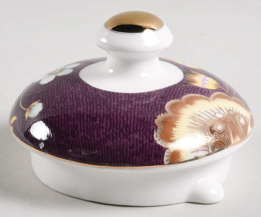 Peacock Lotus Garden Lid for Teapot by Grace's Teaware-1