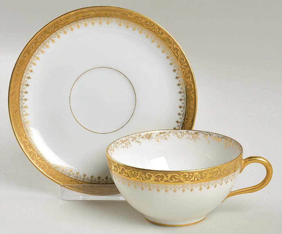 GUE846 Flat Cup & Saucer Set by WM Guerin-1