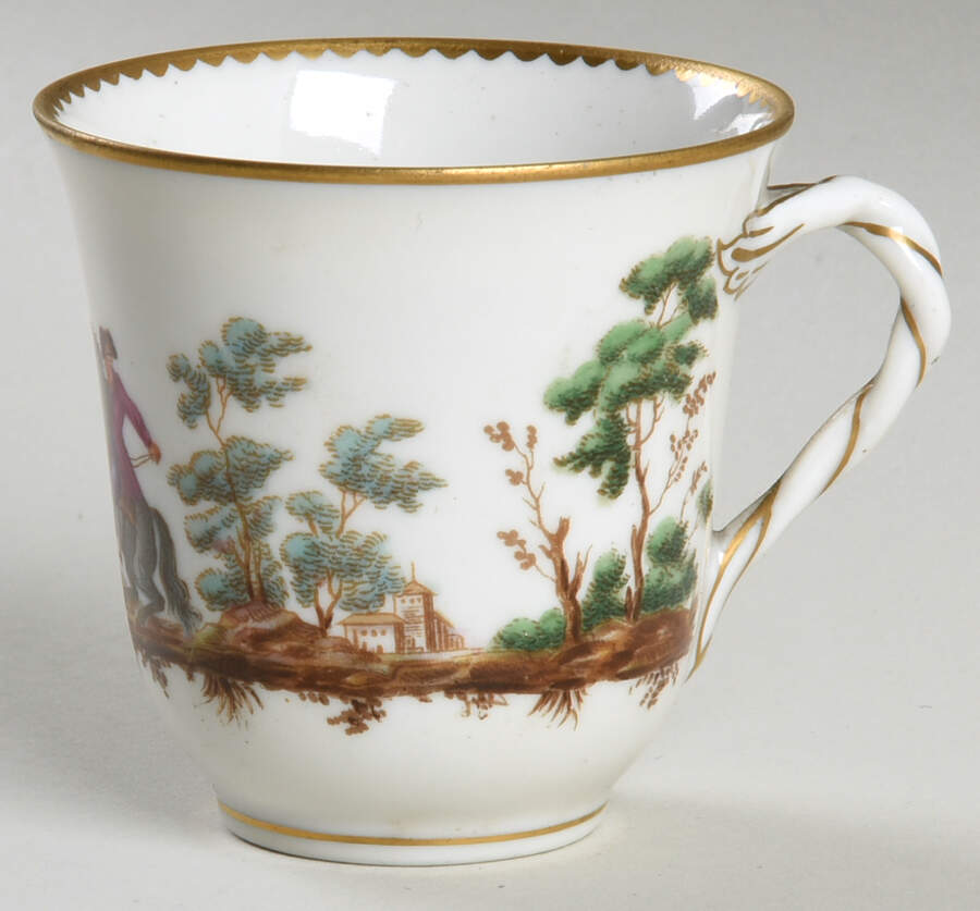 GIN401 Flat Demitasse Cup by Ginori 1735-1