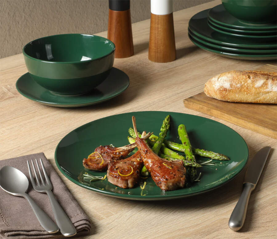 Simple Essential Dinner Plate by Gibson Designs-1