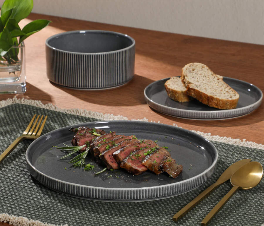 Solana Coast Dinner Plate by Gibson Designs-1