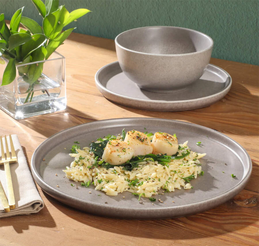 Eden Rock Dinner Plate by Gibson Designs-1