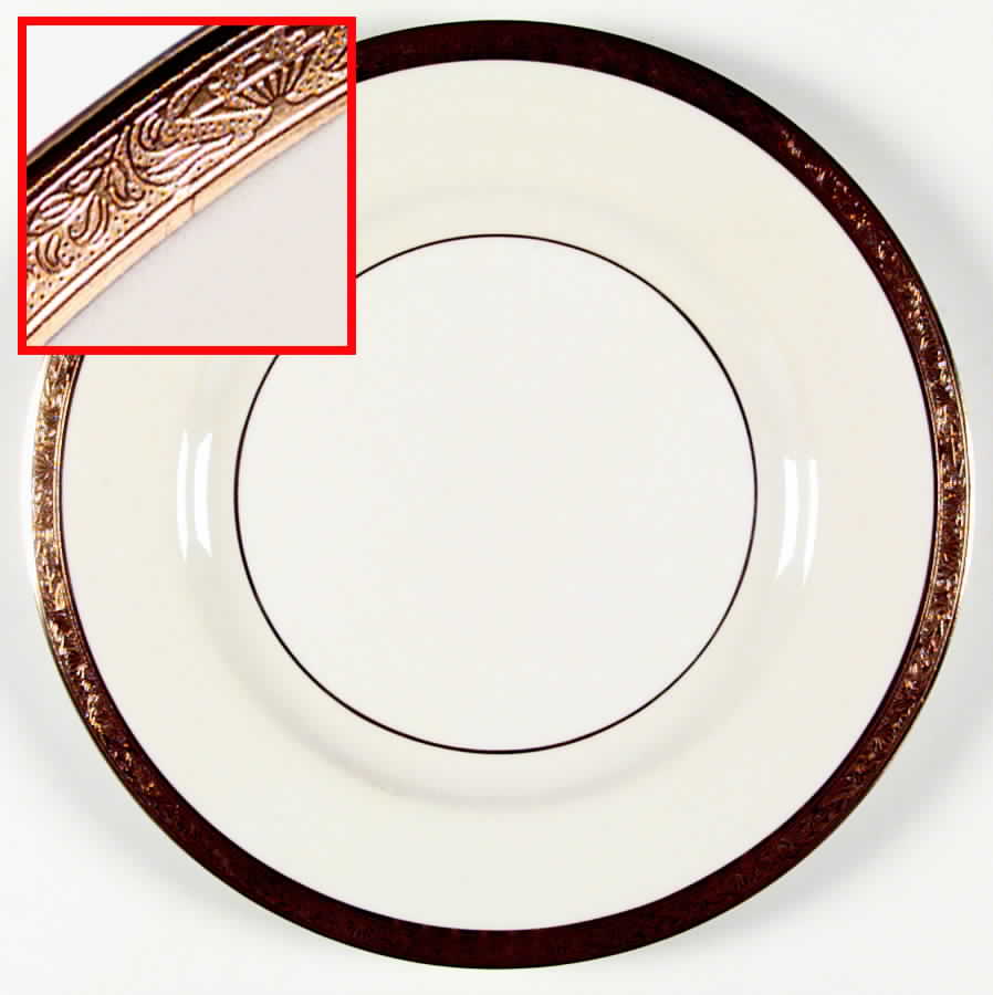 Aladdin (Gold Encrusted) Dinner Plate by Haviland-1